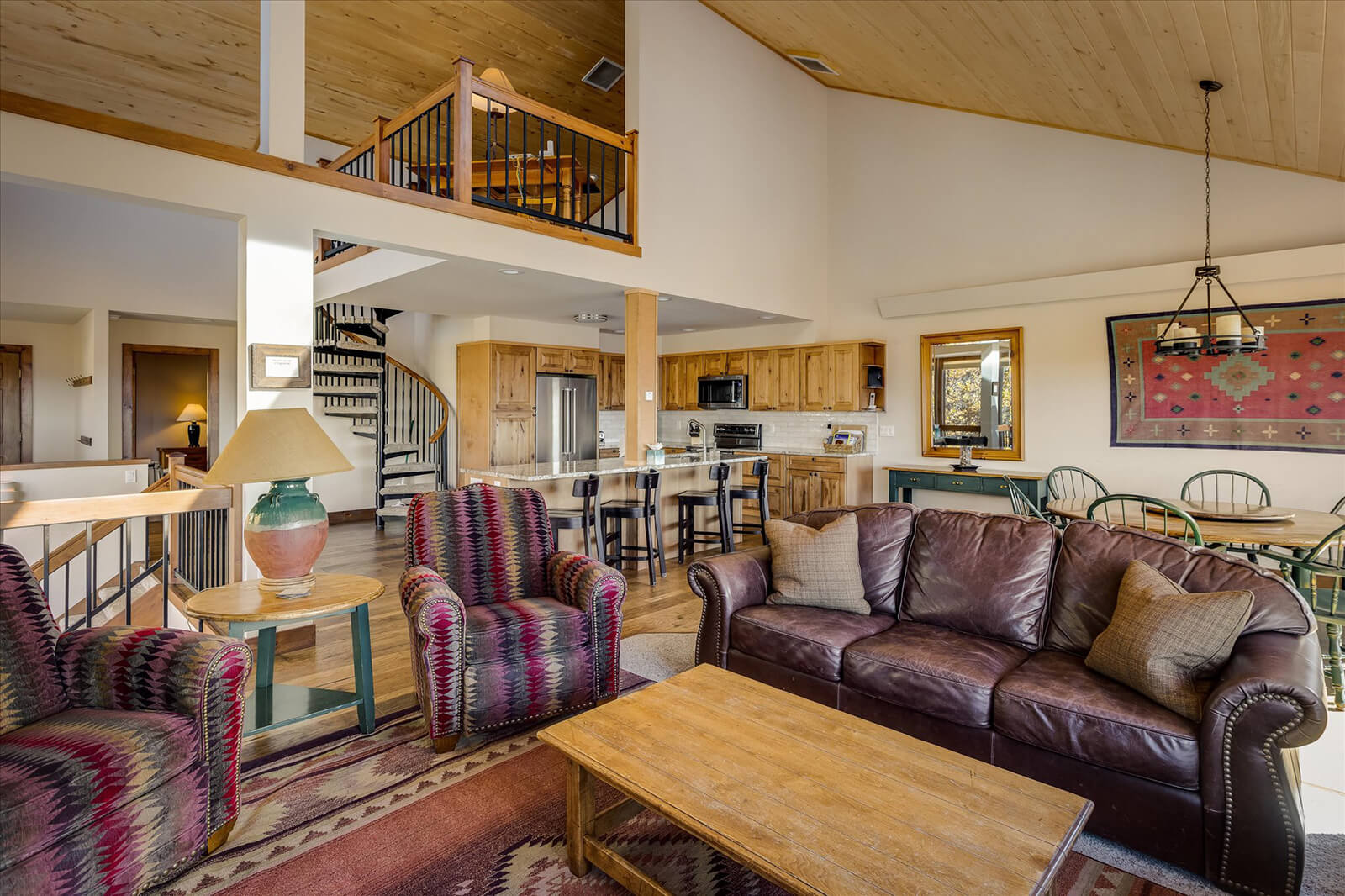 chaparral mountainside homes